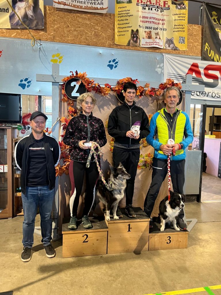 PHOTO-2026-10-27-18-23-27